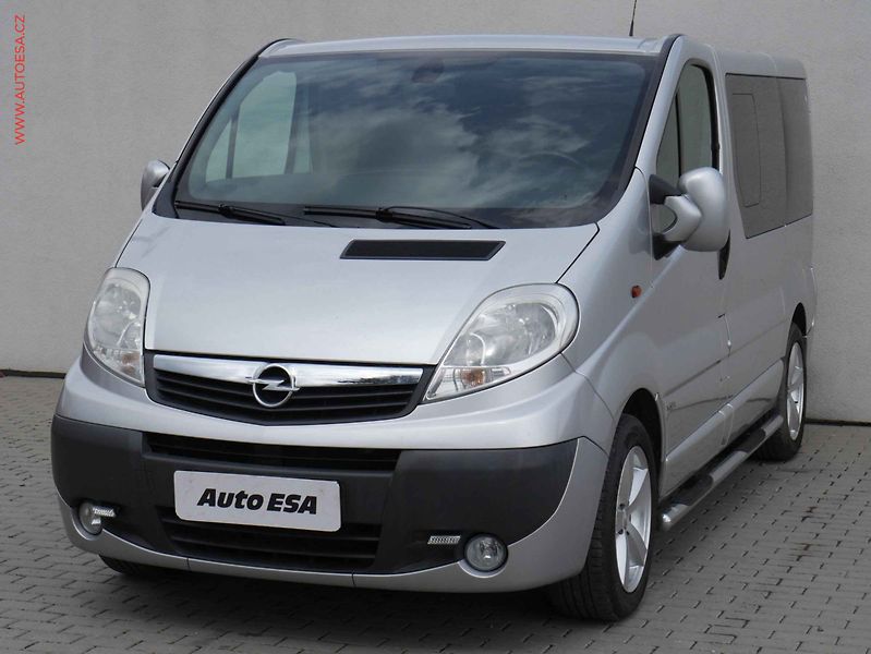 Opel Vivaro (2008) 2.0CDTi 5míst, ČR, AC - fotka 3 z 15