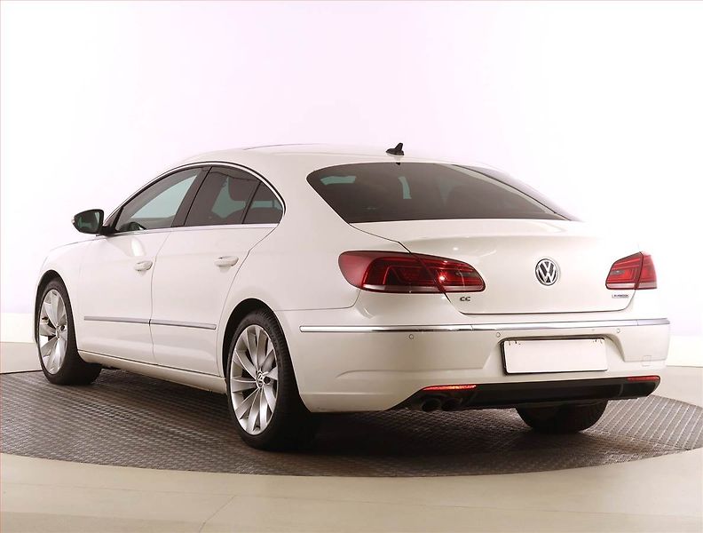 Volkswagen CC (2012) 2.0 TDI, Serv.kniha, Xenony - fotka 4 z 23