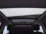 Volkswagen Touran 1,6 TDI DSG Panorama LED 1.Maj - náhled 24