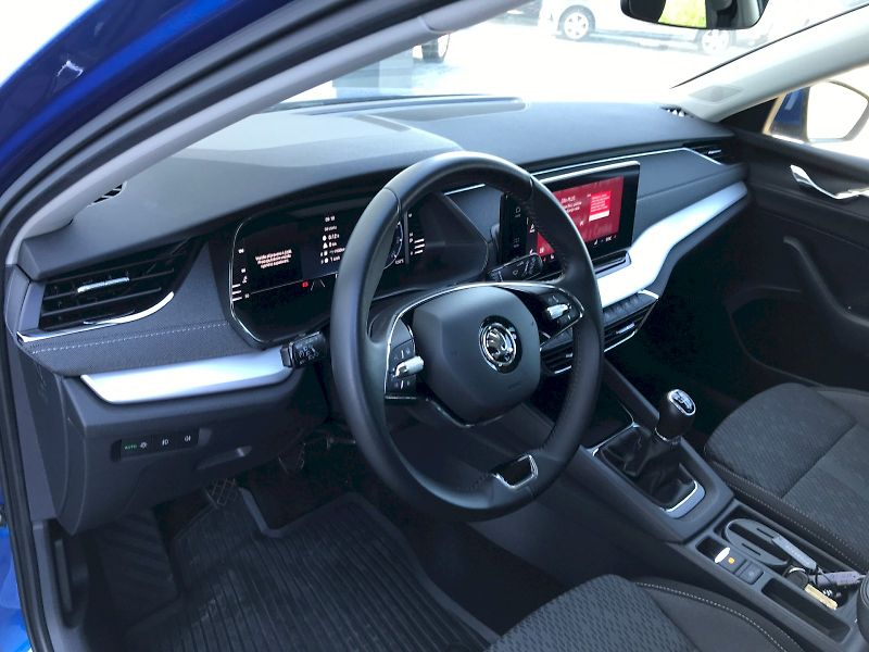 Škoda Octavia (2023) COM STY TS 110/1.5 M6F - fotka 14 z 25
