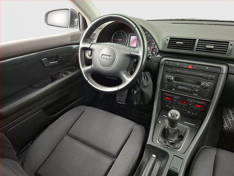 Audi A4 (2001) 2.5 TDI , 4X4, nová STK - fotka 7 z 14