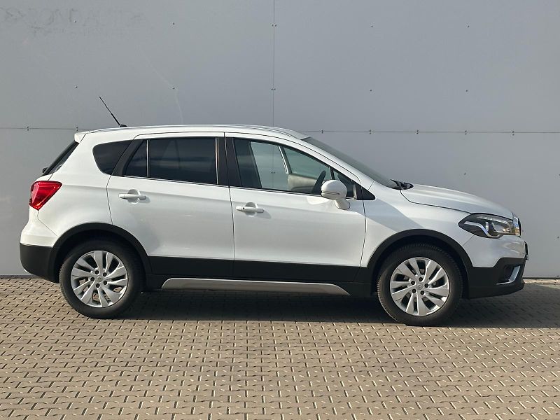 Suzuki SX4 S-Cross 1.4 Boosterjet Premium Hybrid - fotka 8 z 27