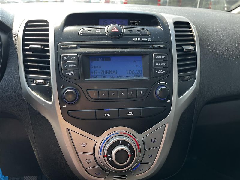 Hyundai ix20 1,4   CVVT - fotka 16 z 18