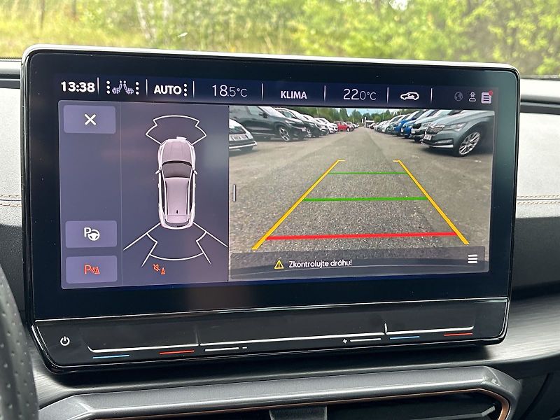 Cupra Formentor (2024) 1.5 TSI DSG - fotka 12 z 28