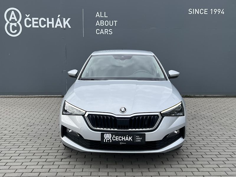 Škoda Scala (2022) 1,5TSi 110kW STYLE - fotka 2 z 38