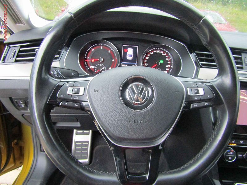 Volkswagen Arteon (2017) 2.0 TDi, DSG, STK6/28 - fotka 14 z 17