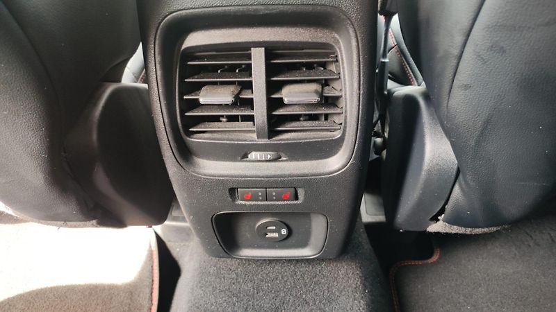 Ford Kuga (2020) ST-LINE X,2.0EcoBlue  8st.aut. - fotka 40 z 47