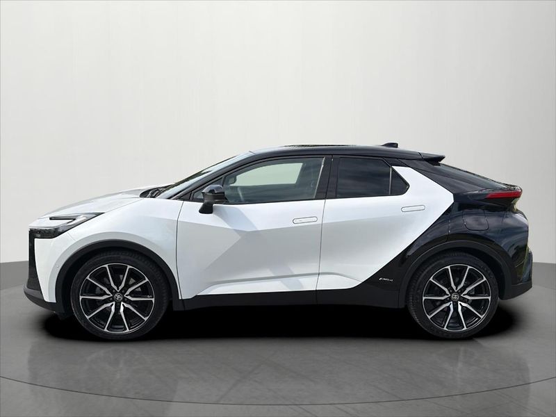 Toyota C-HR 2,0 Hybrid E-CVT AWD GR Sport - fotka 4 z 32