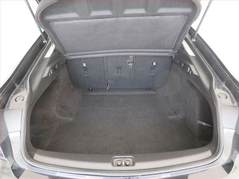 Opel Insignia (2017) 1.6 CDTI, Automat, Serv.kniha - fotka 14 z 17