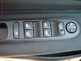 Peugeot 5008 (2015) 1.6 BlueHDi, ČR, Allure, navi - náhled 13