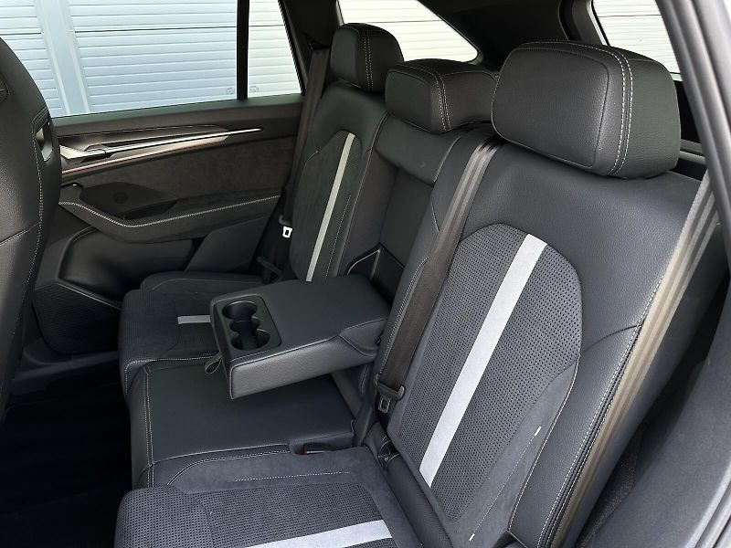 Škoda Kodiaq 2.0TDi 4x4 DSG Sportline 193PS - fotka 43 z 51
