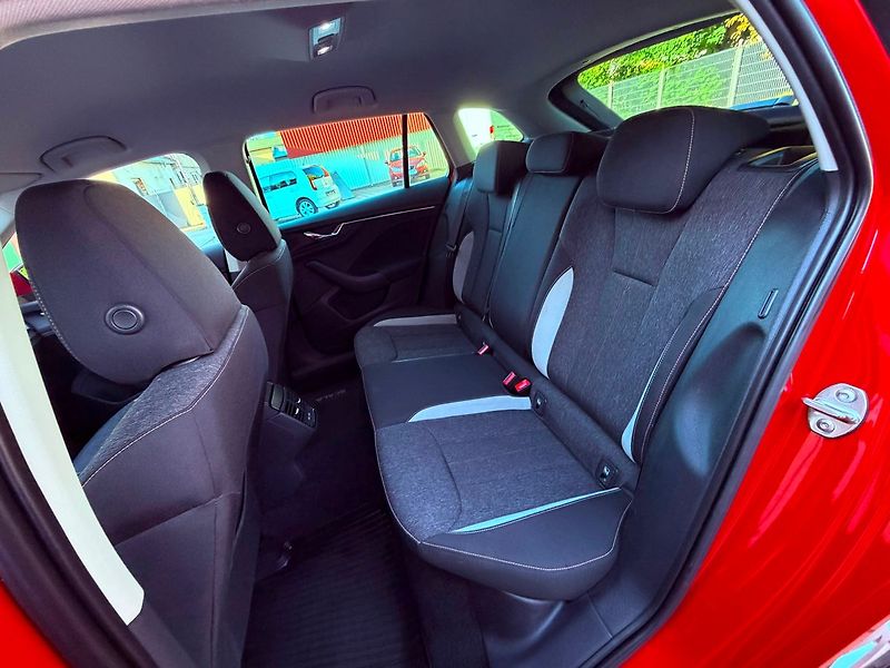 Škoda Scala 1.0 TSi Style, ČR, 1.Maj, S.K. - fotka 12 z 28