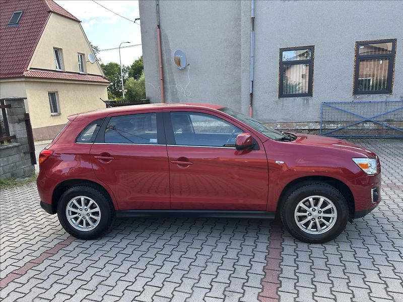 Mitsubishi ASX 1,6 - fotka 2 z 22