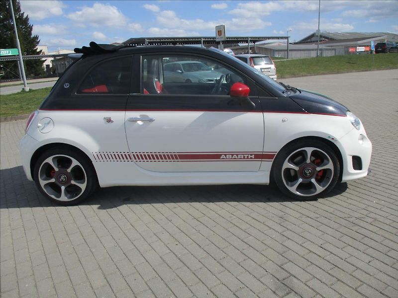 Fiat 500 1,4 T-Jet M 99kw ABARTH TOP - fotka 5 z 26