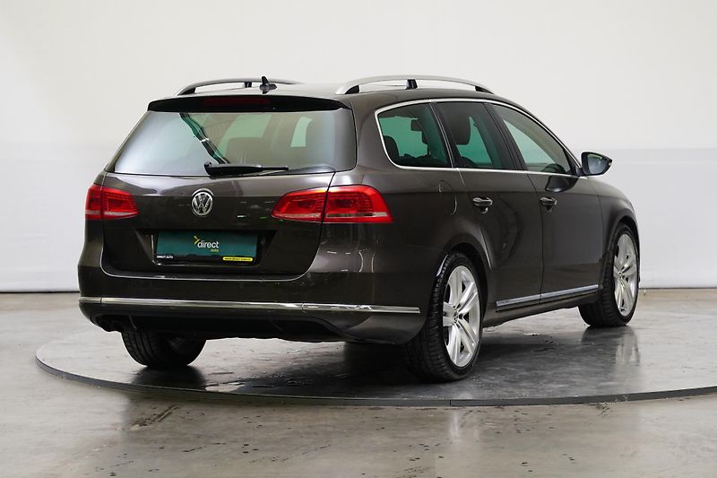 Volkswagen Passat - fotka 2 z 29
