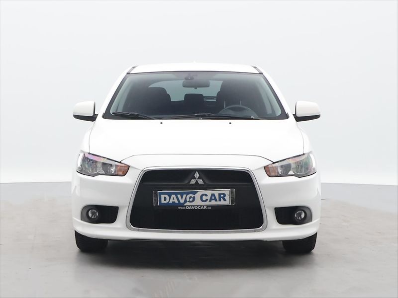 Mitsubishi Lancer 1,8 MIVEC 103kW SPORTBACK CZ - fotka 2 z 32