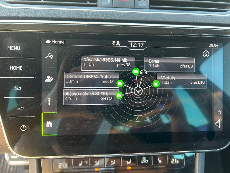 Škoda Superb (2021) SUP.COM GRT SCOUT 4X4 TD 140/2 - fotka 29 z 35