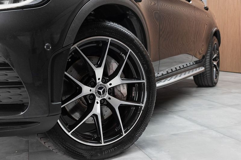 Mercedes-Benz GLC 220d AMG*4MATIC*AIRMATIC*DPH* - fotka 38 z 43