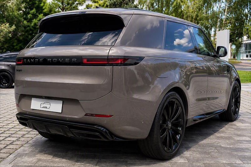 Land Rover Range Rover Sport (2026) 3,0 D300 DYNAMIC SE - fotka 8 z 32