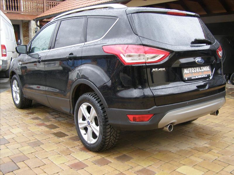 Ford Kuga 2,0   TDCI 2 majitel - fotka 4 z 30