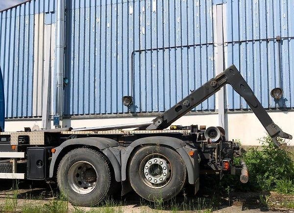 Volvo (2012) FH460 hák 6x2 kontejner  - fotka 2 z 3