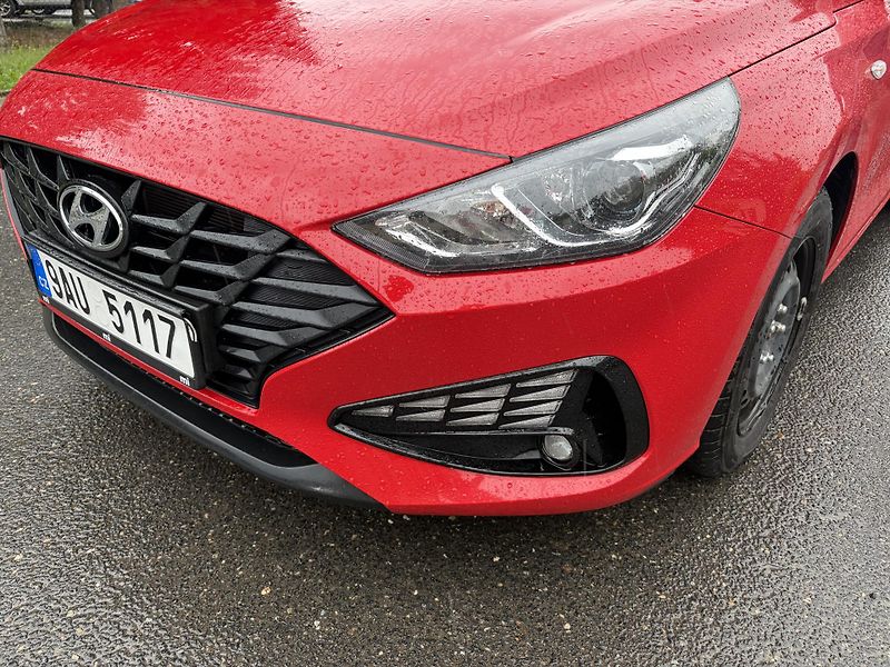 Hyundai i30 (2023) 1.0 T-Gdi Start Plus 88 KW ČR  - fotka 18 z 20