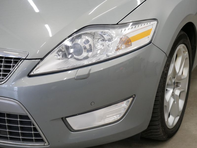 Ford Mondeo - fotka 9 z 25