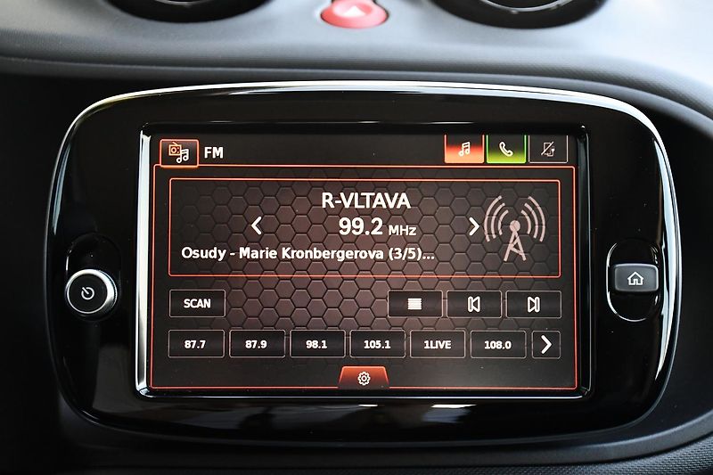 Smart Fortwo EQ - fotka 20 z 25