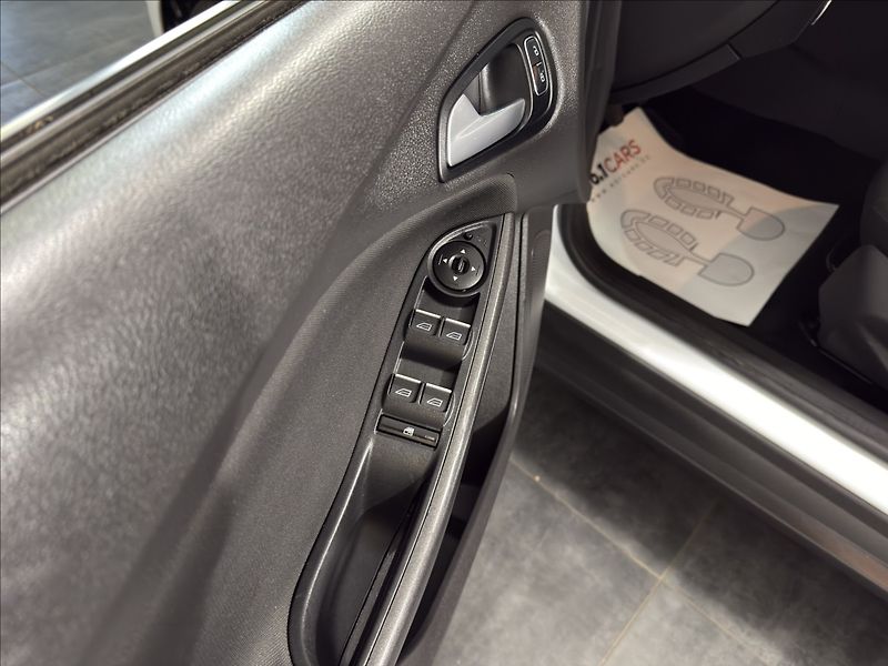 Ford Focus 0,9   EB VÝHŘEV ČIDLA ALU STK - fotka 7 z 27