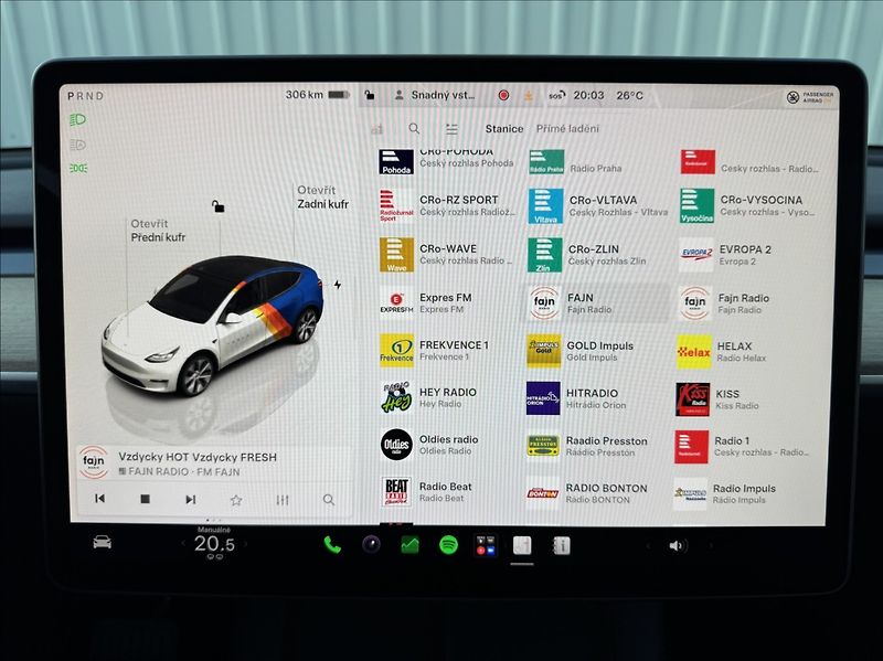 Tesla Model Y 0,0 RWD SoH 94% - fotka 44 z 50