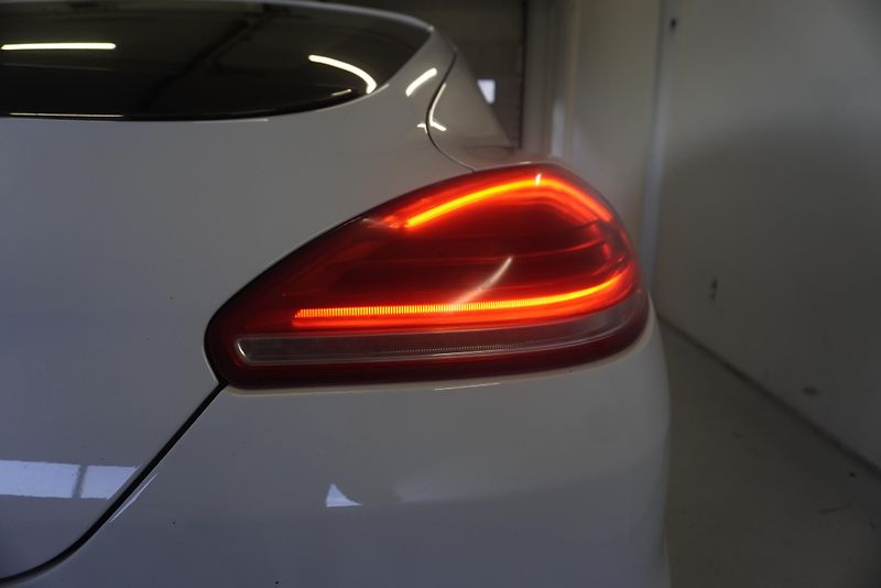Porsche Panamera  4,8I V8 4WD PD - fotka 9 z 45