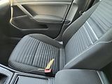 Volkswagen Golf (2014) 1.2 TSI 63KW 4-VÁLEC Z ŘEMENEM - náhled 47