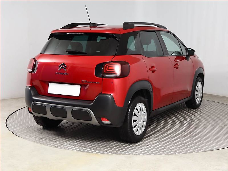 Citroën C3 Aircross (2022) 1.2 PureTech, ČR,1.maj - fotka 5 z 12