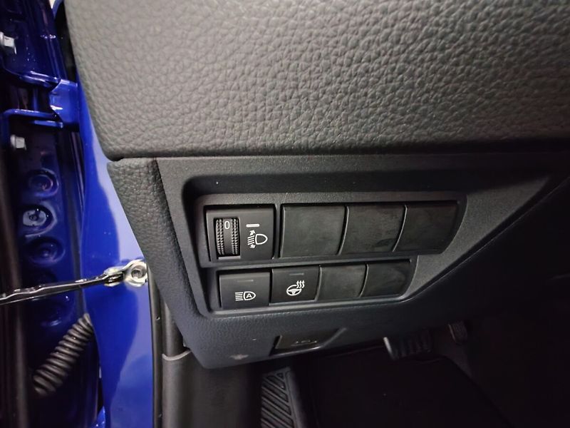 Toyota Yaris 1.5 Hybrid e-CVT Style - fotka 19 z 30