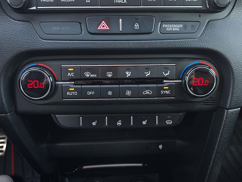 Kia Ostatní (2019) GT 1.6T-GDi 150kW, Serv.kniha - fotka 22 z 27