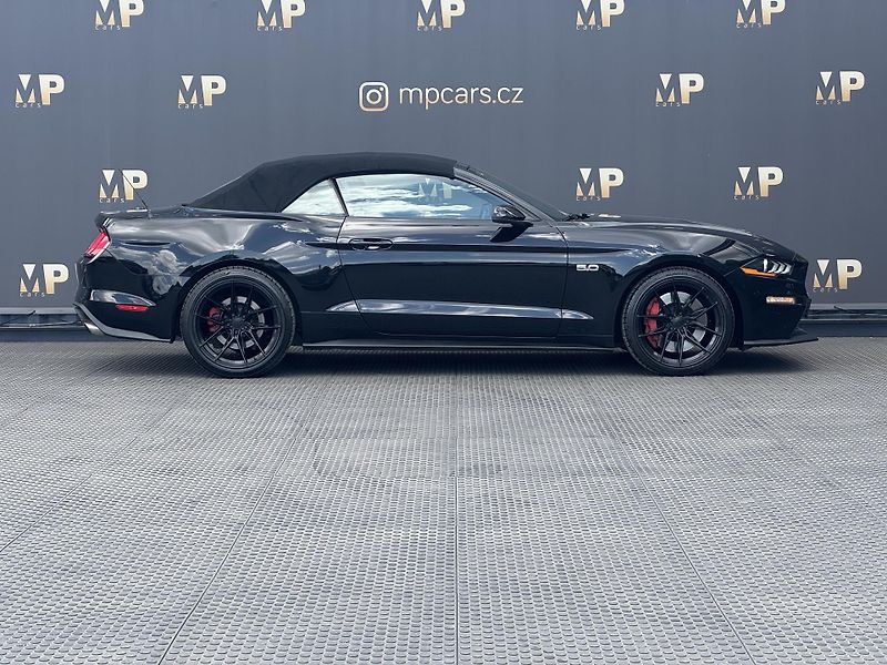 Ford Mustang (2018) Convertible 5.0Ti-VCT V8 GT - fotka 5 z 52