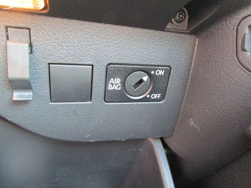 Volkswagen Tiguan 1,4TSI-90KW- NOVÉ ROZVODY - fotka 28 z 32
