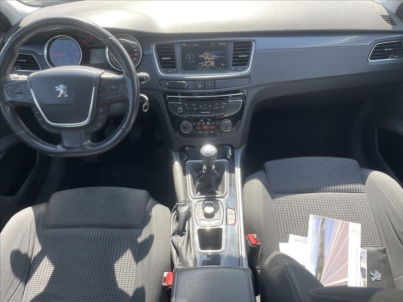 Peugeot 508 2,0 HDi 103kw SW Klimatronic T - fotka 12 z 33
