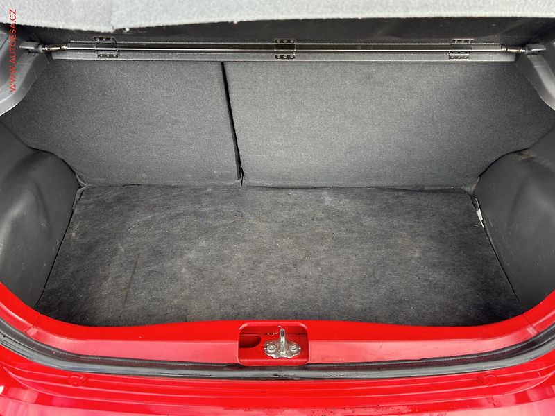 Chevrolet Spark (2012) 1.0i, ČR - fotka 7 z 16