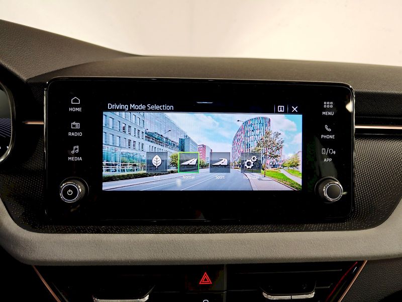 Škoda Scala (2025) 1.5 TSI 110 kW Top Selection - fotka 11 z 29
