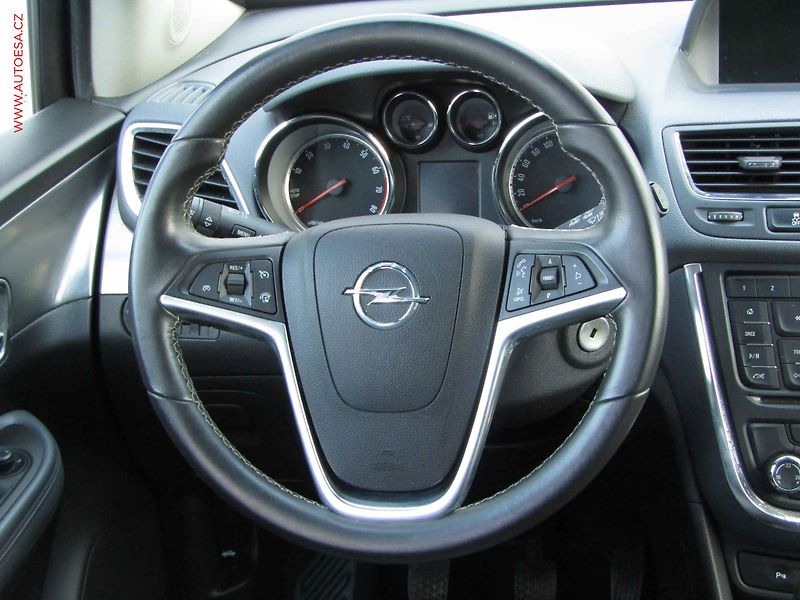 Opel Mokka (2016) 1.4 T, Cosmo, kamera - fotka 13 z 18