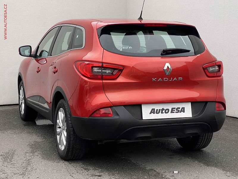 Renault Kadjar (2016) 1.2 TCe, ČR, AC, temp - fotka 6 z 17