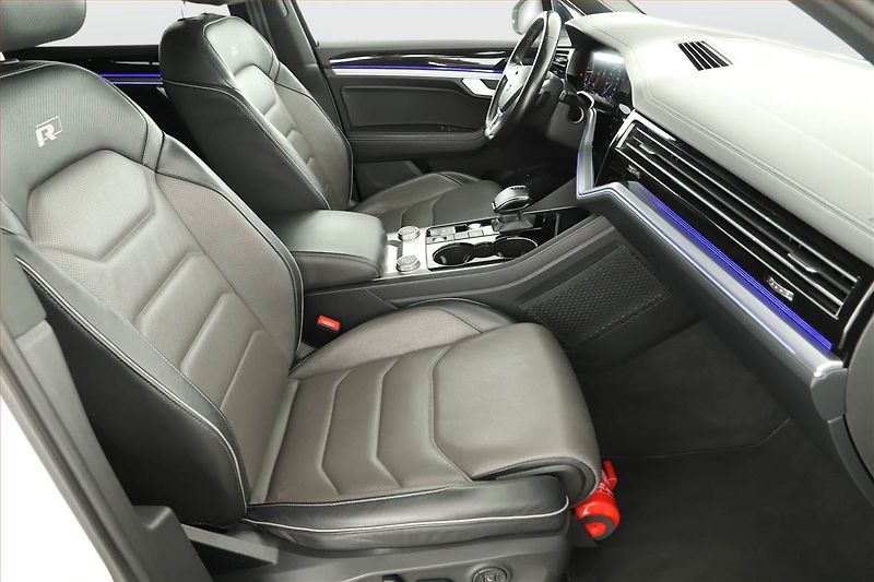 Volkswagen Touareg (2020) V8 TDI - fotka 7 z 18