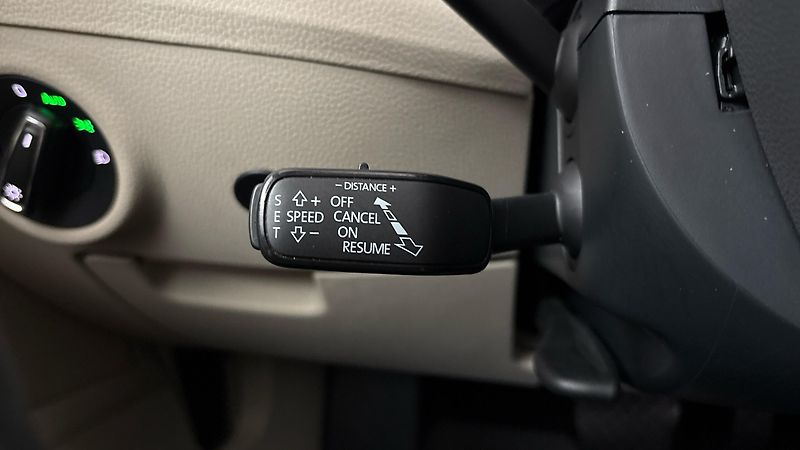 Škoda Superb 2.0 TDI DSG 4x4 L&K - fotka 14 z 32