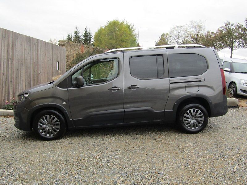Peugeot Rifter (2020) 1.5 HDI LONG  7 MÍST - fotka 3 z 39