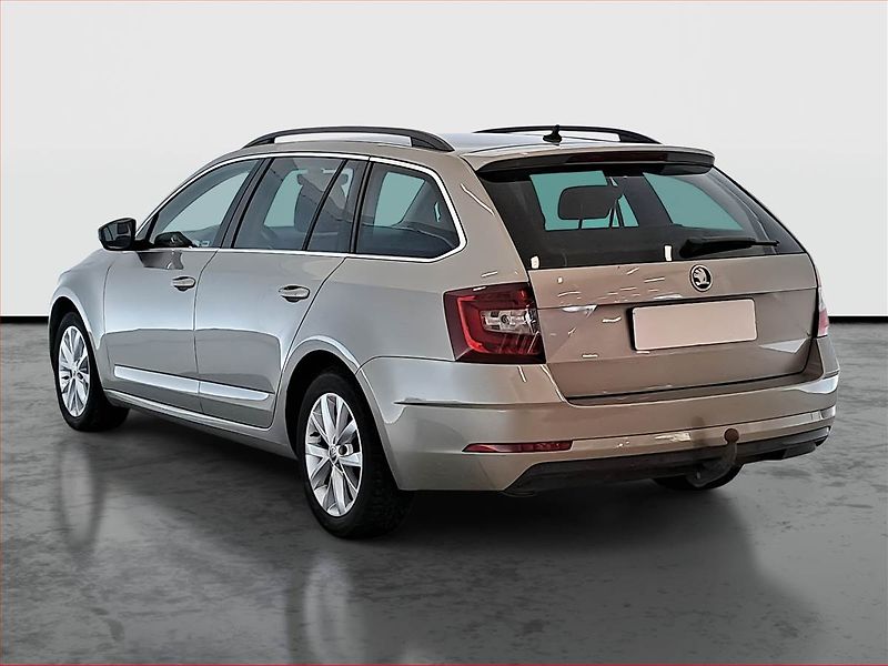 Škoda Octavia (2018) Style 2.0 TDI, Automat, Navi - fotka 4 z 19