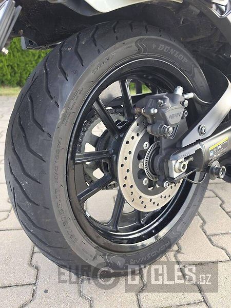 Kawasaki Vulcan S - fotka 6 z 21