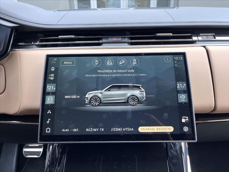 Land Rover Range Rover Sport 3,0 Autobiography D350 AWD - fotka 16 z 21