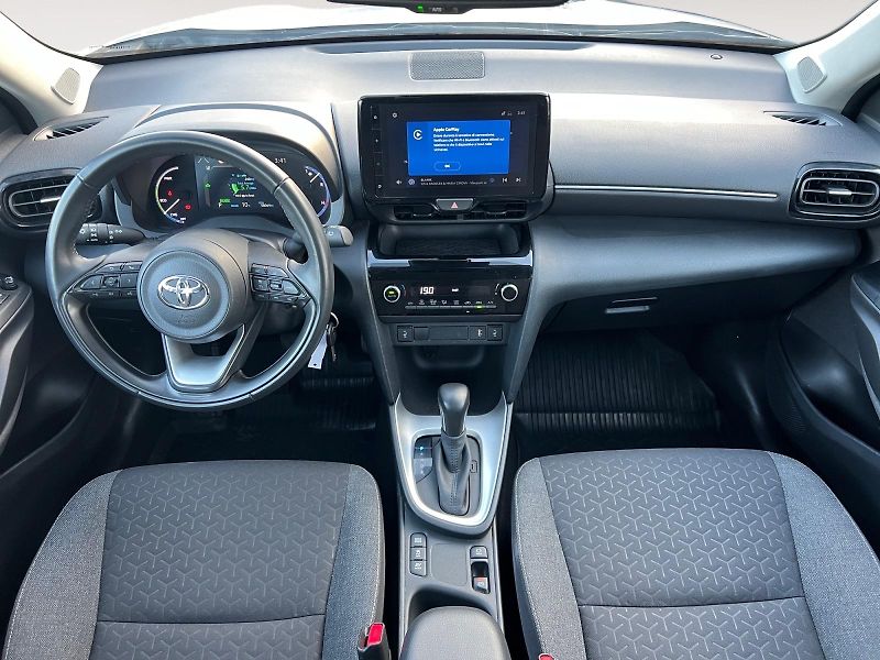 Toyota Yaris Cross (2023) HYBRID 1.5 85kW e-CVT C/T CZ  - fotka 10 z 21
