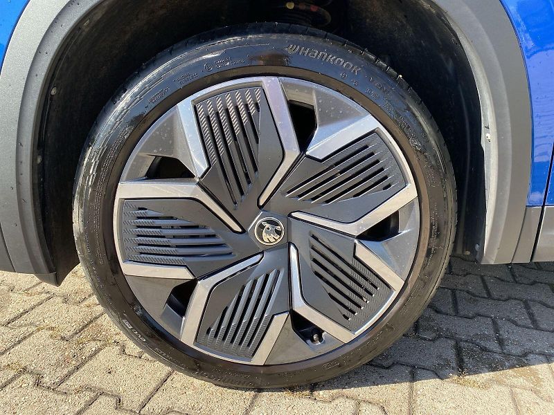 Škoda Kodiaq (2024) 2.0 TDI 4x4 DSG Exclusive Sele - fotka 35 z 39